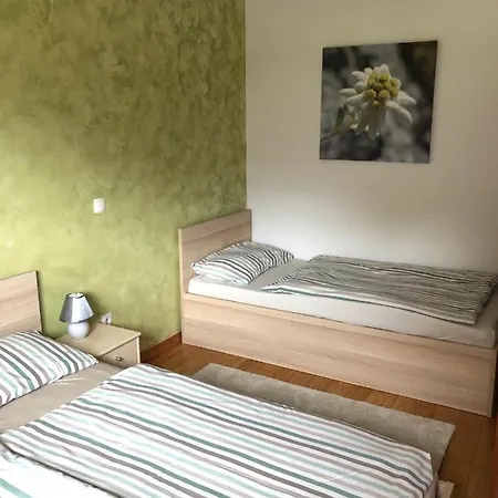 Apartman Apartma Neva *